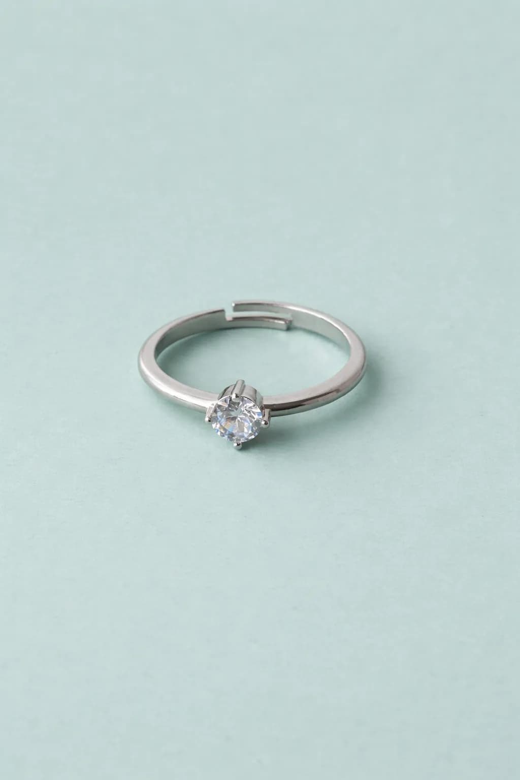 Silver Shiny Stone Ring